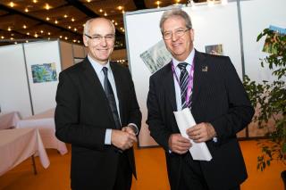 Le ministre Thierry Repentin et Michel Guisembert, Président de WorldSkills France, en visite sur...