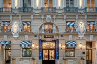 La façade de l'hôtel Chouchou, à Paris (IXe).