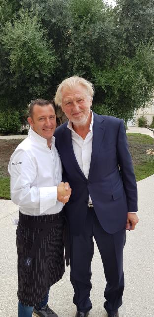 Lors du concours Talents Gourmands, Arnaud Chartier très touché par Pierre Gagnaire et sa qualité d'écoute et de partage