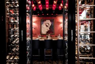 La Wine Room du Buddha Bar Paris.