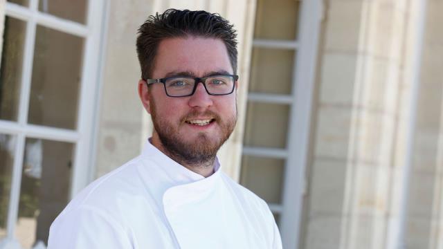 Le vainqueur d'Objectif Top Chef, Carl Dutting, souhaite ouvrir son restaurant.