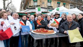 Une vente de galettes pour la bonne cause.