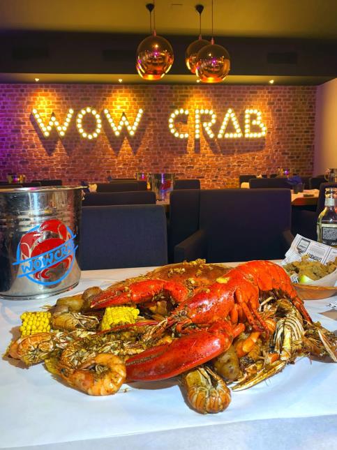 Wowcrab et sa « seafood boil » font le buzz sur les réseaux sociaux.