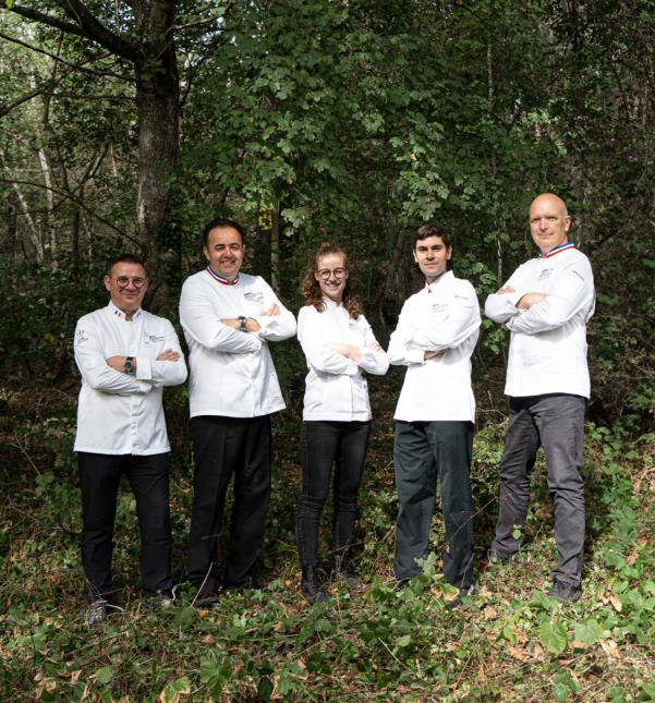 De gauche à droite : Yohann Chapuis, Romuald Fassenet, Camille Pigot, Paul Marcon et Christophe Quantin.