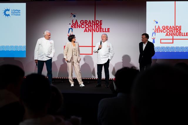 Alain Ducasse, Célia Tunc, secrétaire générale du Collège Culinaire de France, Alain Dutournier et Christian Regouby, délégué général du Collège Culinaire de France.