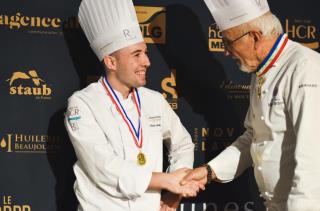 Le vainqueur de cette 14e édition est : Victor Limoges, 23 ans, du restaurant "La Chabotterie"* à Montréverd (85) avec  Benjamin Patissier.