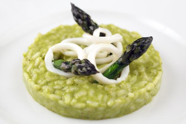 Risotto aux asperges et calamars