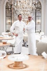 Romain Meder, chef du restaurant Alain Ducasse au Plaza Athénée et Alain Ducasse.