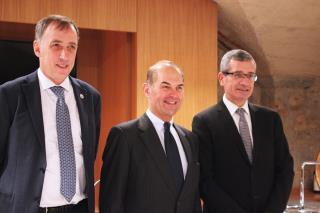 de g à d : Frank Debouck, Directeur Ecole Centrale de Lyon / Aimery Fustier, Adjoint au Maire...