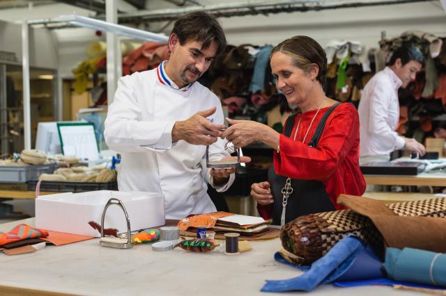 Guy Krenzer, directeur de la création Lenôtre et Pascale Mussard, directrice artistique de petit h, l'atelier de création et laboratoire de recherche d'Hermès.