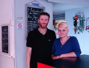 Julie et Nicolas Delbecque dans leur restaurant : « le sans gluten dépasse l'effet de mode actuel...