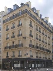 la rénovation des hôtels parisiens avec le Grand Hotel Pigalle