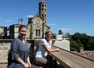 Léa Voltz et Jo Charlot ont mis en valeur la terrasse panoramique de l'hôtel.