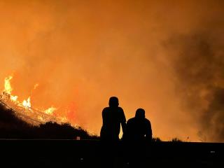 L'incendie du siècle ravage toujours le département de l'Aude où se trouve l'Auberge du Vieux Puits...