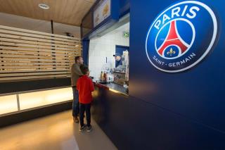 Le PSG lance un appel d'offres pour renouveler sa restauration grand public.