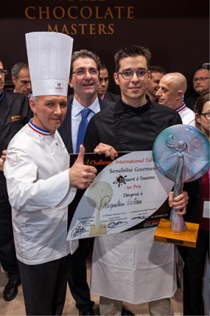 Victorien Pacqueteau (restaurant Têtedoie à Lyon) remporte la première place du concours.