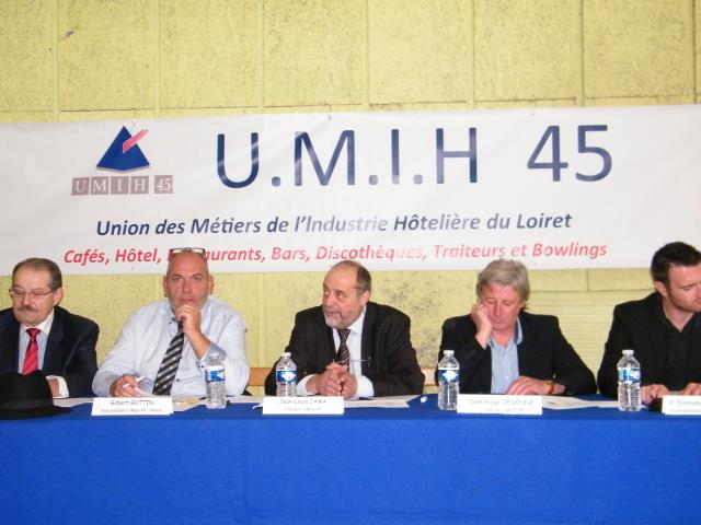 Le bureau de l'Umih 45 : Dominique Salmon, Gilbert Guttin, Jean-Louis Jama, Dominique Degenne, Pierre-Emmanuel Degenne