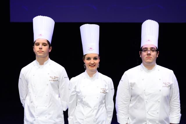 Les lauréats Pâtissiers : Simon Bienvenu, Dorinda Laborie et Maxime Raiffé.