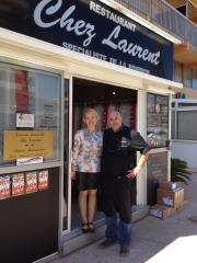 Après 3 mois difficiles, Laurent et Svetlana Loosveldt ont réouvert leur restaurant le 10 avril. Un...
