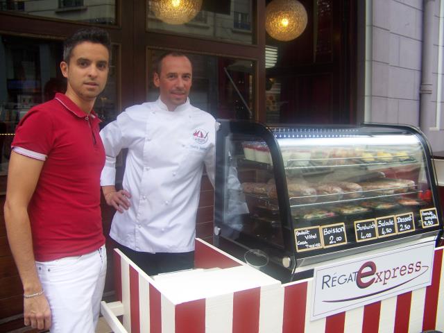 Romain Simonetti (en rouge)et Cédric Sachet misent sur une restauration rapide qualitative à base notamment de poissons frais.