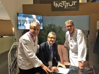 Signature de la convention entre l'Institut Paul Bocuse et l'EFBPA