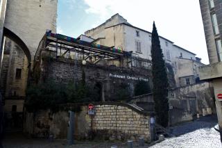 Etoilé depuis son ouverture, le restaurant Christian Etienne est accolé au Palais des Papes par le...