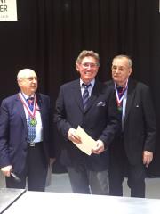 De gauche à droite : Lucien Veillet, président de l'Académie nationale de cuisine, Michel...