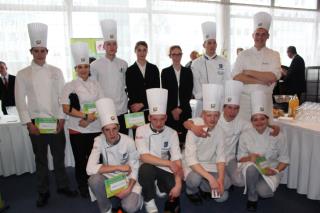 Les élèves primés ont gagné des repas chez les membres de l'association Les Etoiles d'Alsace,...
