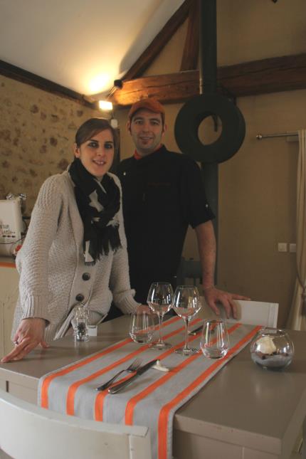 Aurore Lemonnier et Hervé Mousset ont repris Les Pieds dans le plat, au coeur de l'Orne, en décembre 2013.