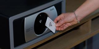 Coffre-fort RFID à carte magnétique