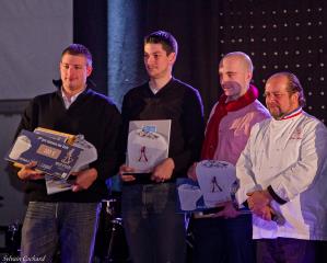 De gauche à droite : Cédric Layeul, troisième du concours de cuisine, Géraud Fontaine-Vive, le...