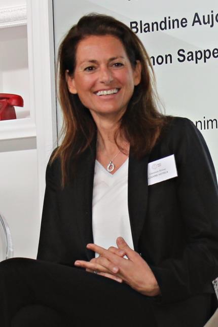 Eleonore Brizay, directrice e-commerce chez Louvre Hotels