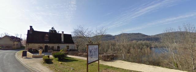 La Gabarre, pourtant un bel emplacement sur la Dordogne.