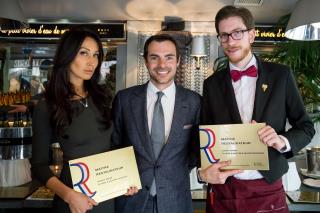 Au centre Gary Dorr et ses responsables Vosges, et Montparnasse, Maxime Barreau, fiers aussi de la...