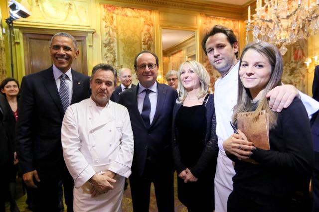 Barack Obama, Bernard Pacaud, François Hollande, Danièle Pacaud, Mathieu Pacaud et Alexia Pacaud.