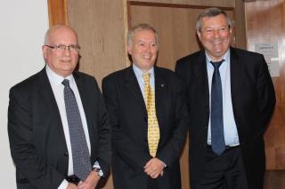 de g. à d.: Christian Roussel, Directeur du syndicat; Michel Tschann et Roland Heguy