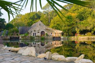 Le Moulin des Ducs situé en Bretagne, classé 4 étoiles, fait partie des trois nouveaux...