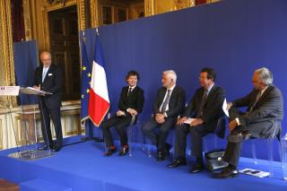 Laurent Fabius, Guy Martin, Guy Savoy, Philippe Faure, président délégué du Conseil du Tourisme et...