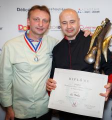 Frédéric Jaunault (à gauche) et Loïc Martius, gagnant du championnant de France artistique sur...