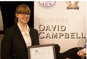 Agathe Astarita remporte le Trophe David Campbell 2016.