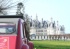 L’hôtel Saint-Cyr lance les week-ends en 2CV