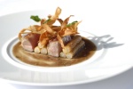 Recette de chef à chef : Selle d'agneau aux salsifis glacés au jus et piment d'Espelette