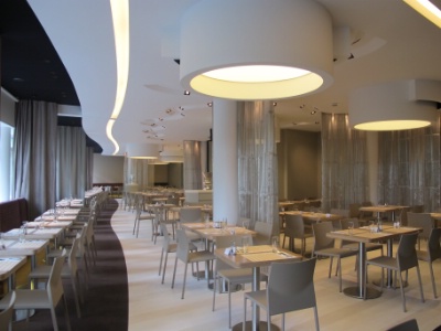 Le dcor du restaurant Oberweis a t imagin par l'architecte  et dcorateur de renom Olivier Lempereur qui travaille dans le monde entier