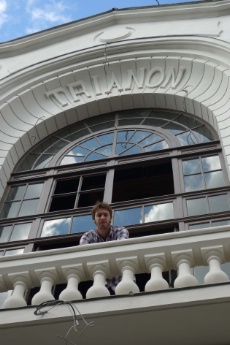 Julien Labrousse, au balcon du Trianon.