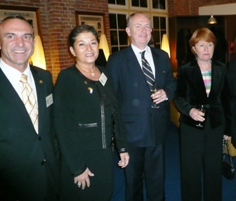 Thierry Corona, Brigitte Leloup et Jean-Franois Blarel, l'Ambassadeur de France aux Pays-Bas et sa femme.