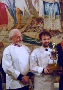 Yves Thuris, parrain du Prix 2011 et son laurat Christophe Grome.