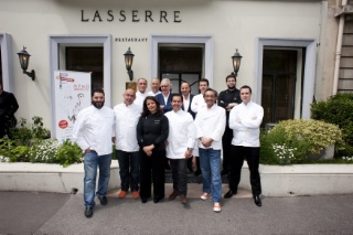 Autour d'Alain Ducasse, initiateur de Tous au Restaurant, quelques chefs ont dj dit oui  l'dition 2012.