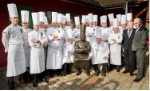 Les Bocuse d'Or Winners aux côtés de Paul Bocuse pour fêter ses 90 ans