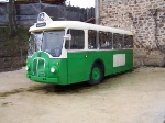 À Limoges, François Mouly crée son épicerie dans un ancien bus