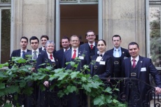 Les dix demi-finalistes ont disput les preuves dans les locaux de l'Organisation internationale de la vigne et du vin.